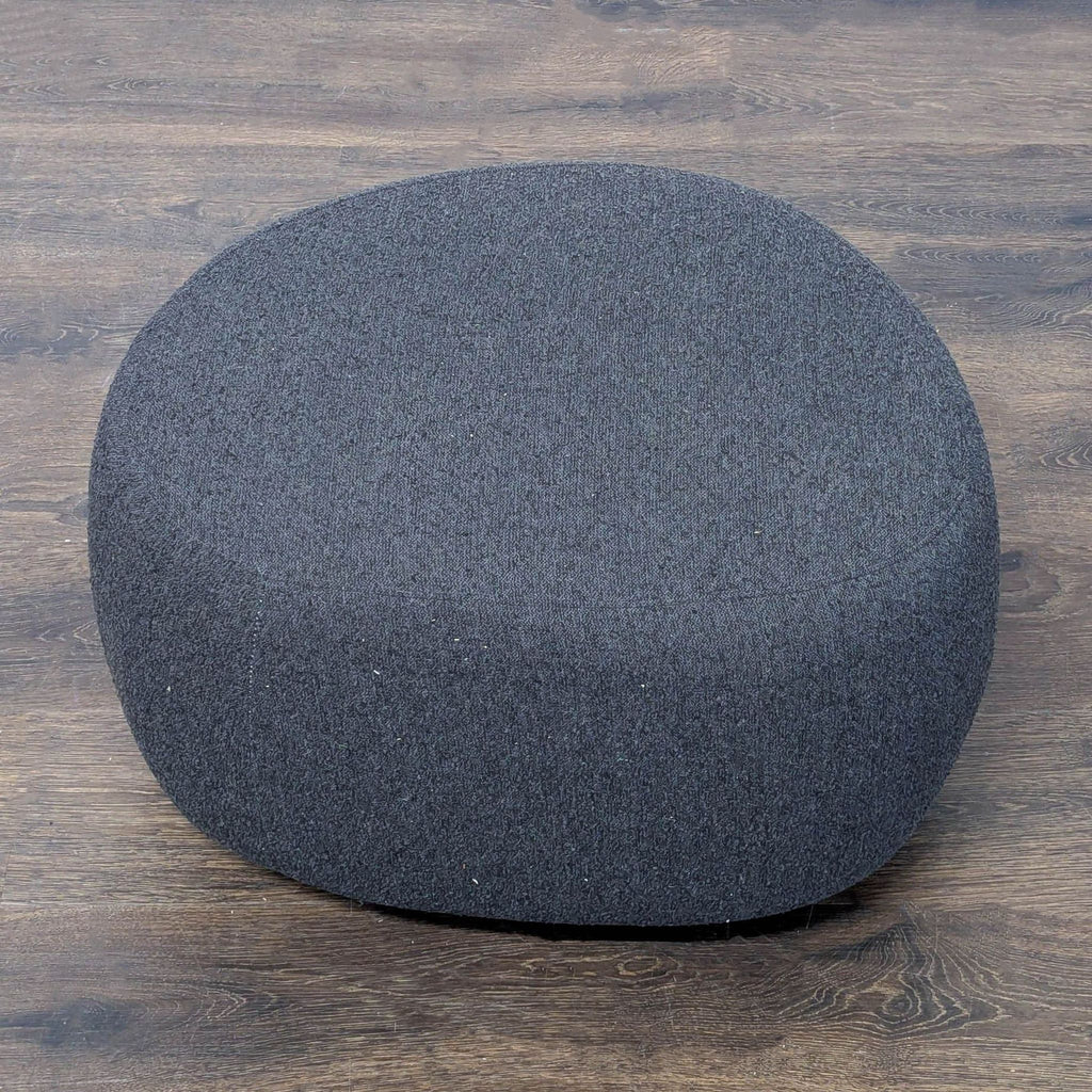 1069940