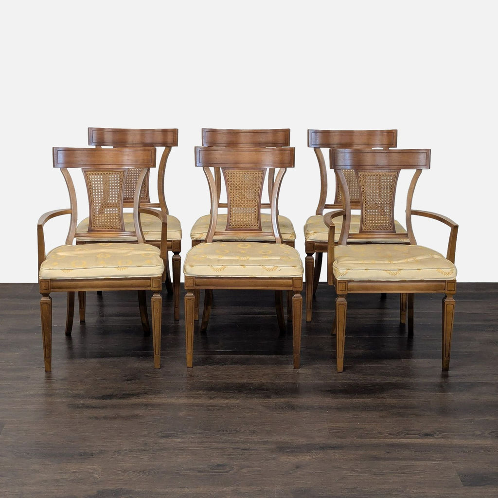 Thomasville Traditional Oval Extension Dining Set with 6 Cane-Back Chairs - Accepted Offer (18.20% discount)