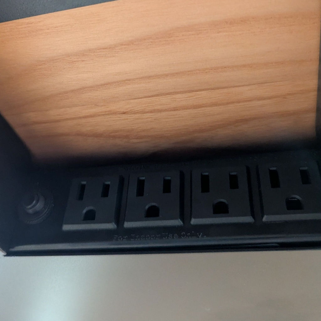 Beflo Modern Desk with Cable Management and Wood Finish