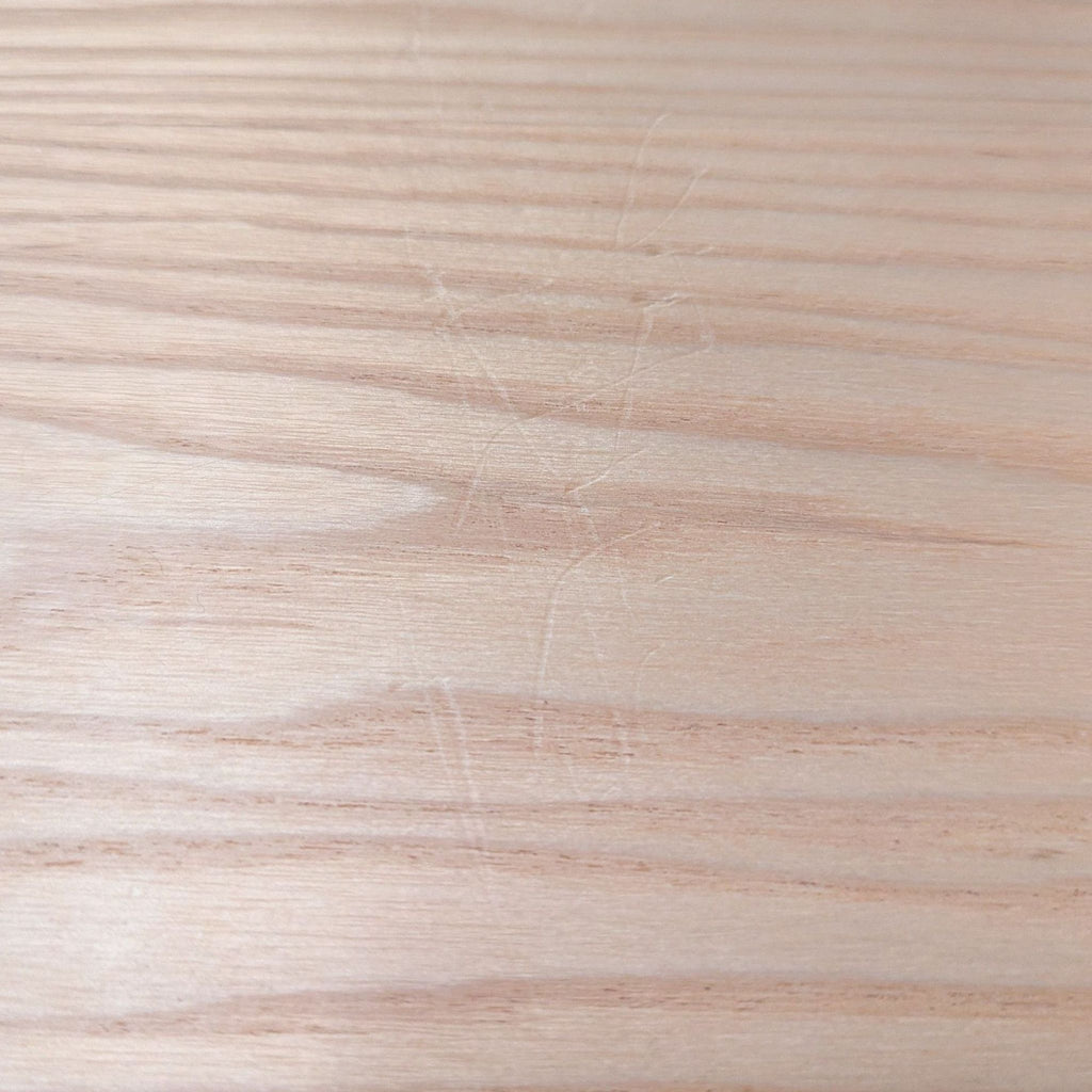 Beflo Modern Desk with Cable Management and Wood Finish