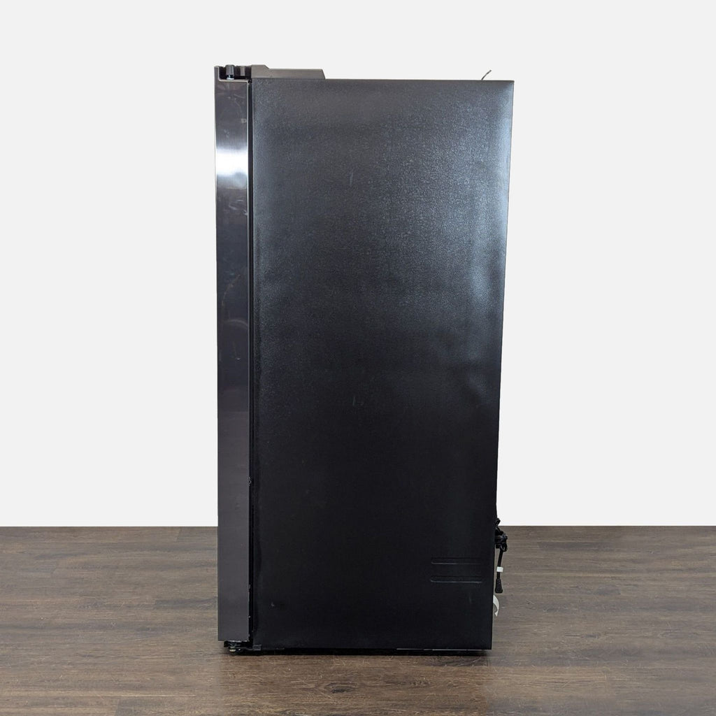 Samsung Side-by-Side Refrigerator with Water Dispenser - Stainless Steel
