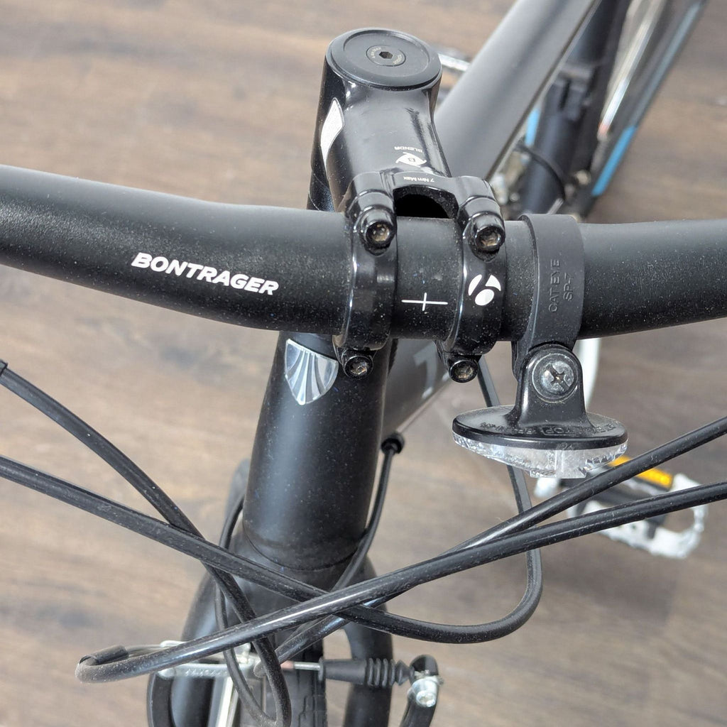 Trek Hybrid Outdoor Bike – Lightweight, Reliable, Ready to Ride!