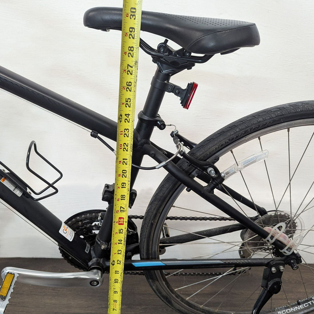 Trek Hybrid Outdoor Bike – Lightweight, Reliable, Ready to Ride!