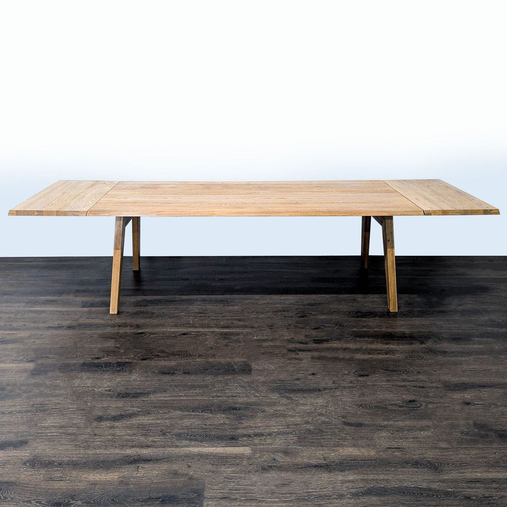 Image showing a pair of matching table leaves, each measuring 19.5 inches long.