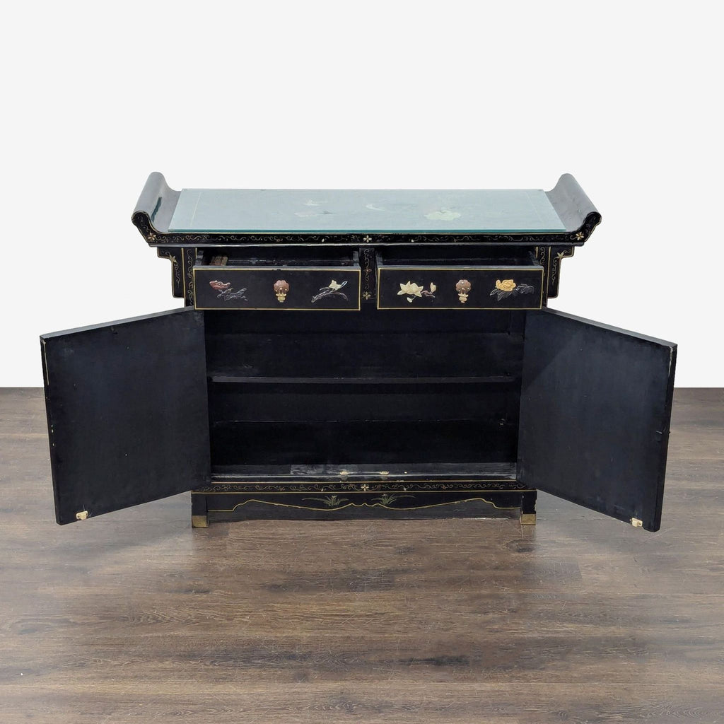 Chinese Cabinet