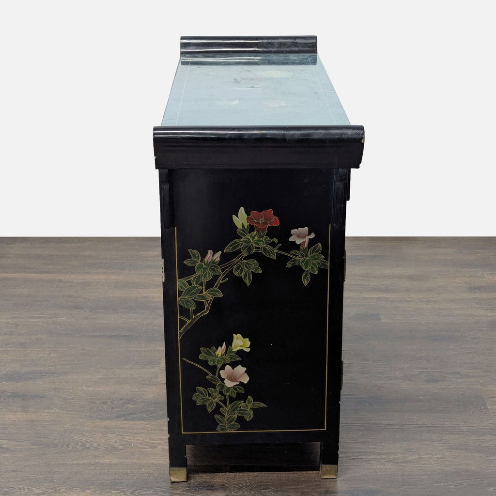 Chinese Cabinet