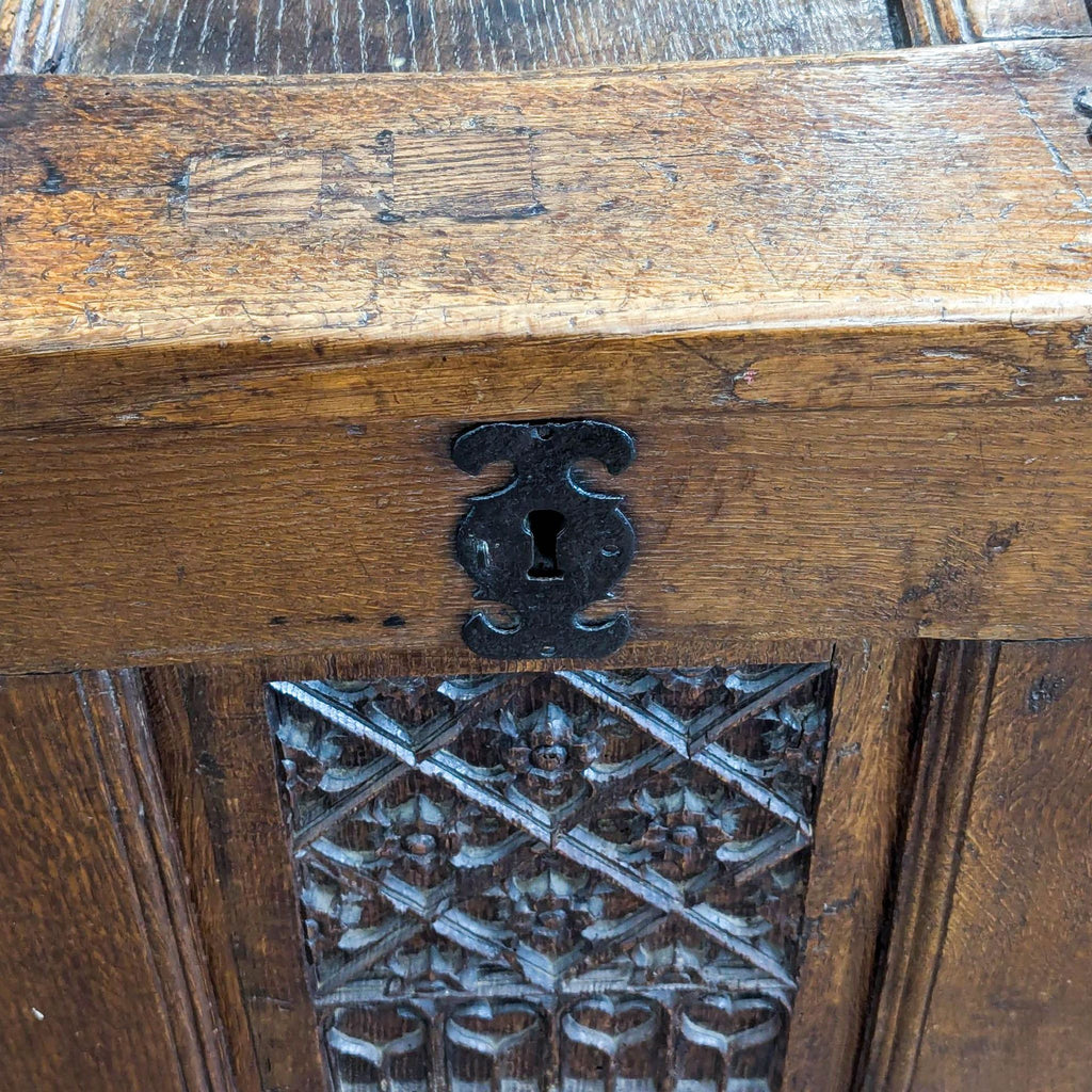 1070222