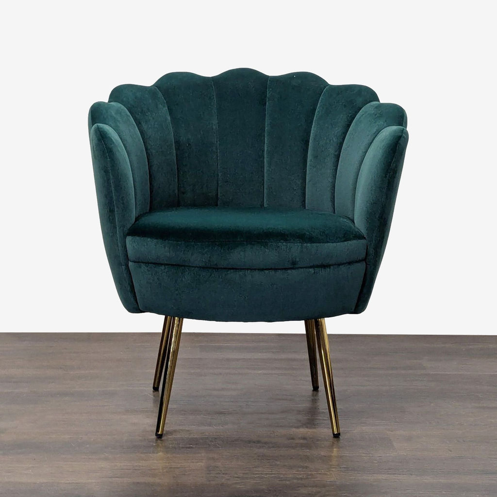 Emerald green velvet accent chair by Hulala Home in excellent condition, lightly used, from a smoke-free home.