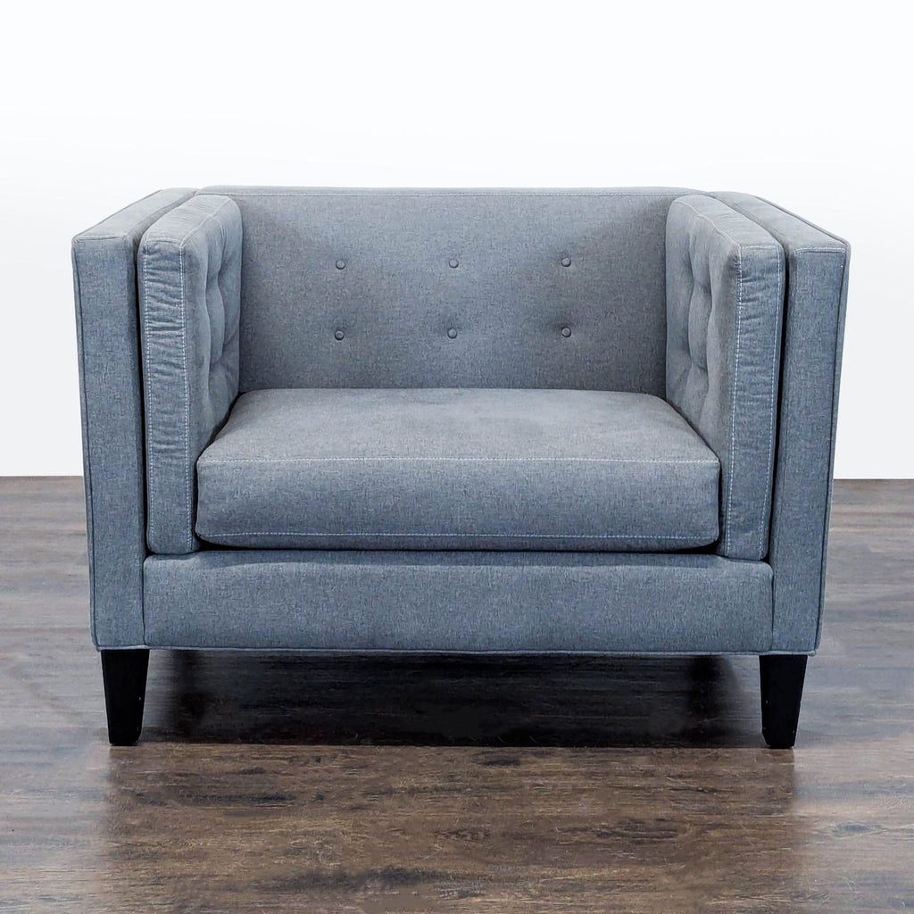 Certainly! However, I didn't receive the actual images or a full description for the item. Based on the information you provided (category: Lounge, brand: Jonathan Louis), here are three sample alt texts that you can use or modify once you provide more item-specific details: