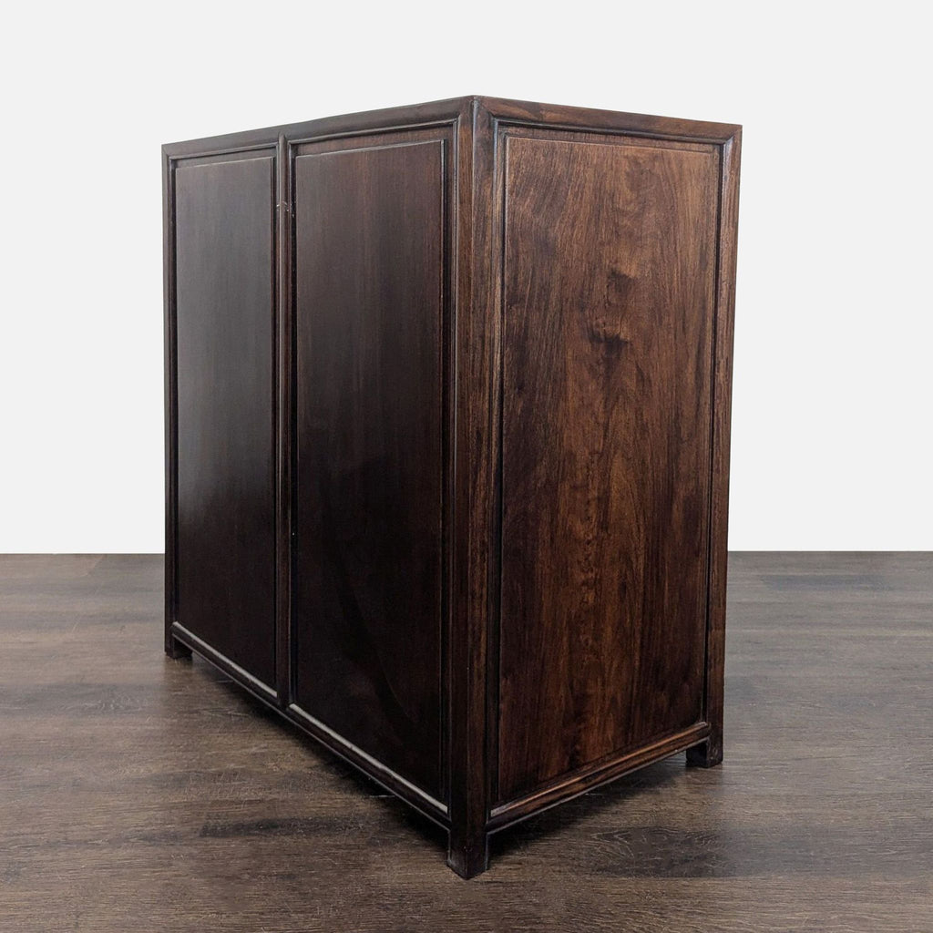 Classic Solid Wood 4-Drawer Dresser with Brass Handles