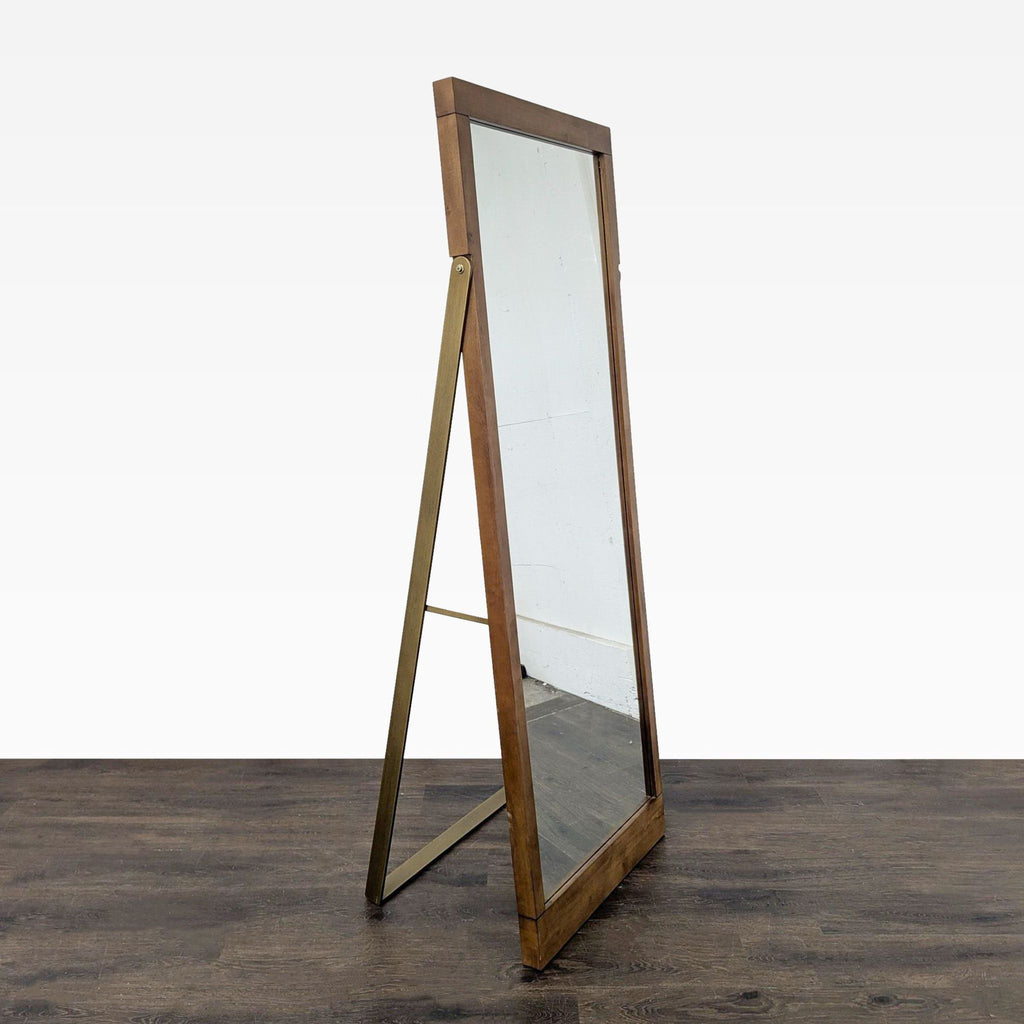 Article Bella Walnut Mirror