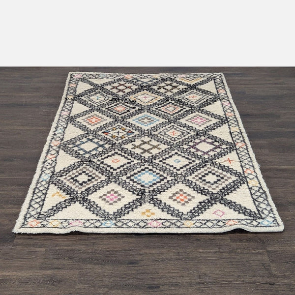 Safavieh KNY822A-5 Cream and Black Diamond Pattern Area Rug, 5x8