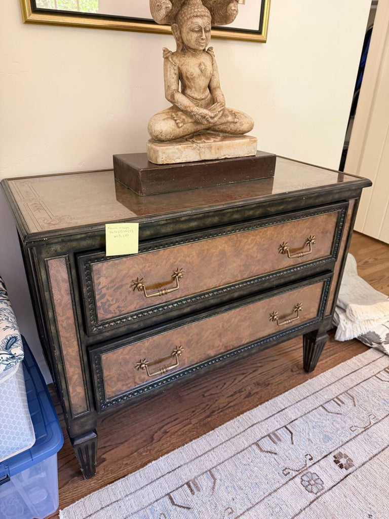 Certainly! However, it looks like you haven't included any images or a full description for the item. Please provide the images or describe the dresser so I can generate concise, accurate alt texts for you.