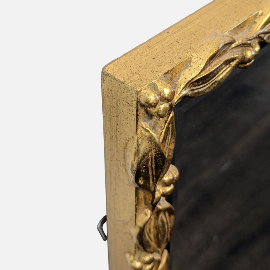 Carver's Guild Leaf & Berry Mirror