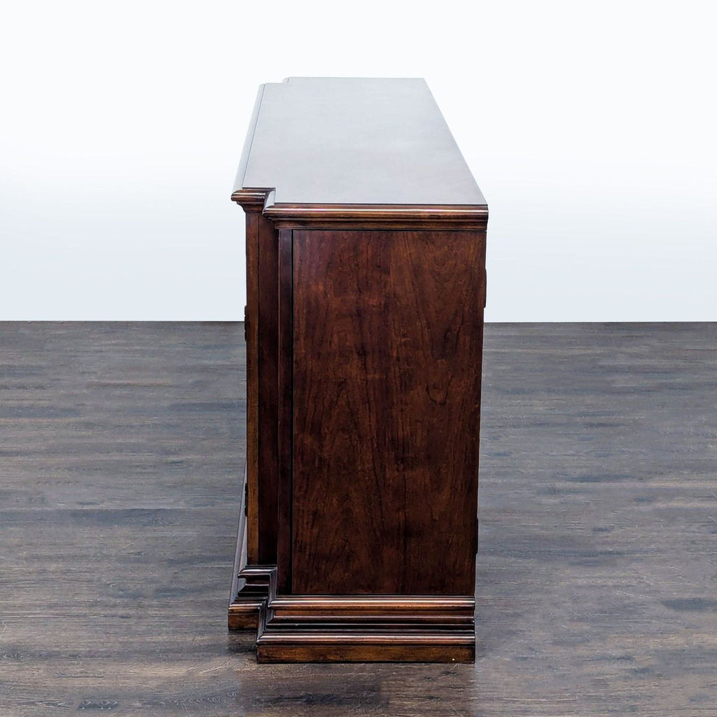 Ethan Allen Townhouse Kenmere Buffet