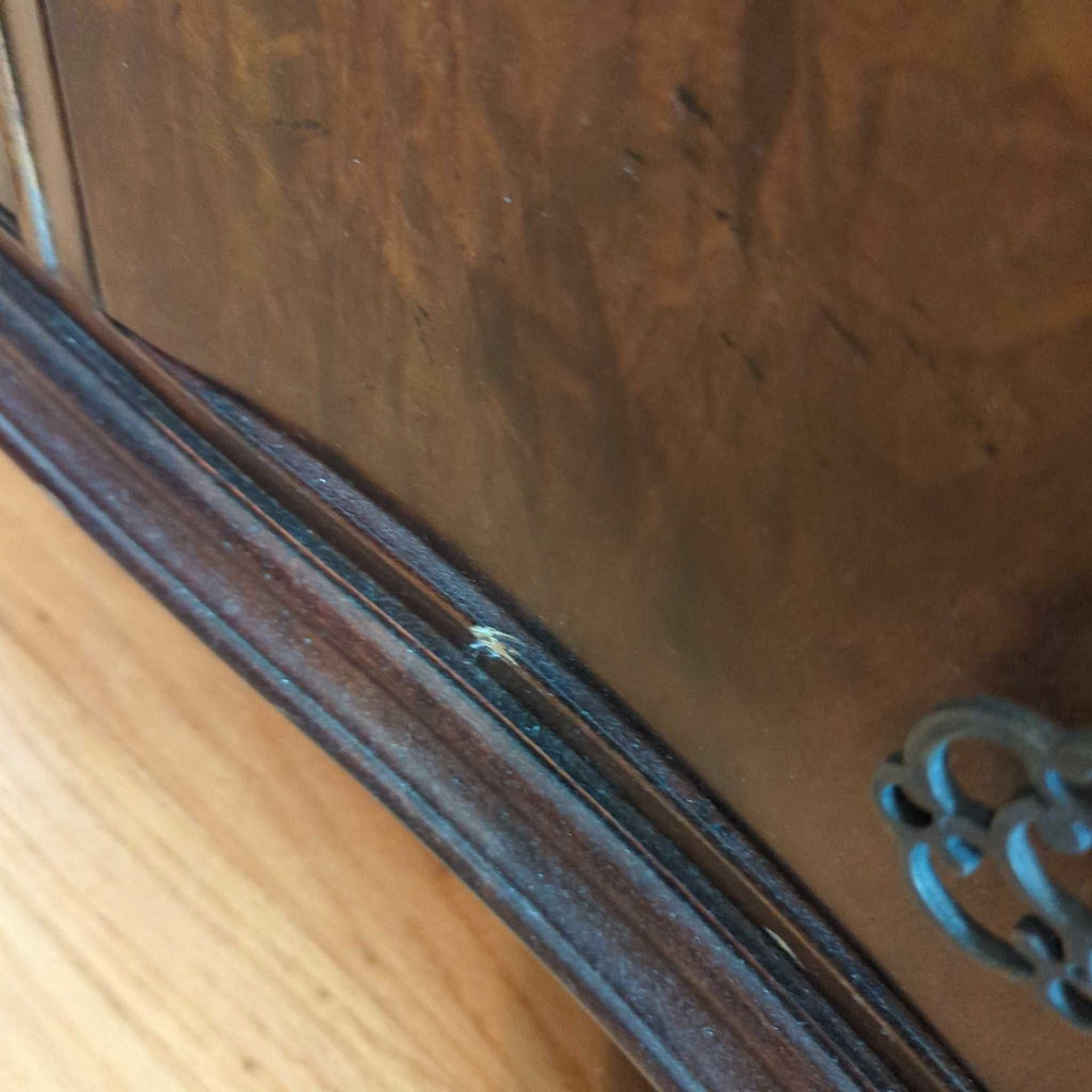 Fine Furniture Design & Marketing RayLen Vineyards (410-144) Traditional 12-Drawer Dresser