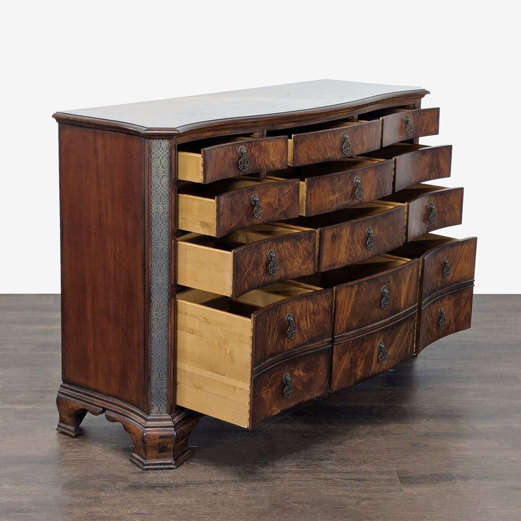 Fine Furniture Design & Marketing RayLen Vineyards (410-144) Traditional 12-Drawer Dresser