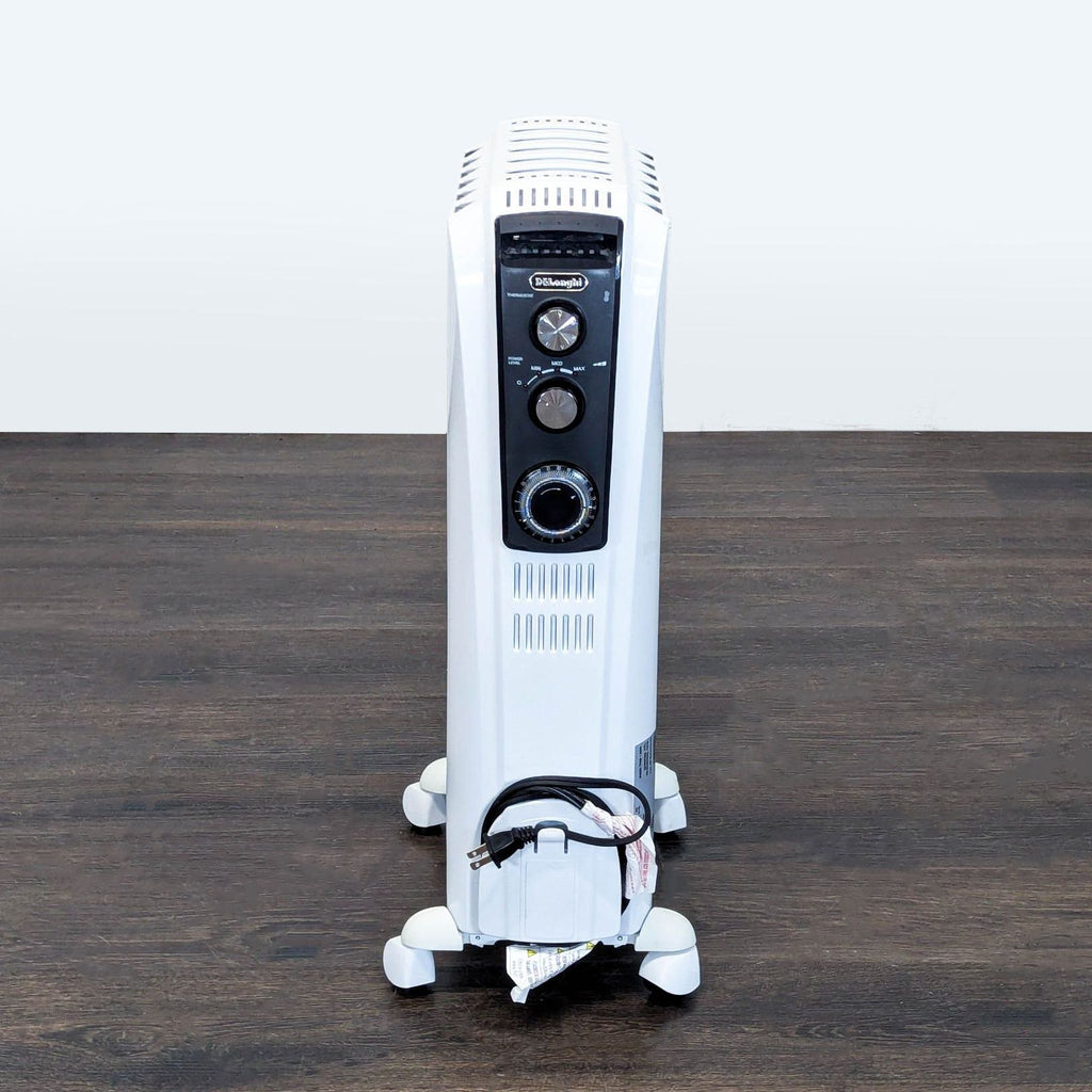 DeLonghi Oil-Filled Radiator Heater with Adjustable Thermostat