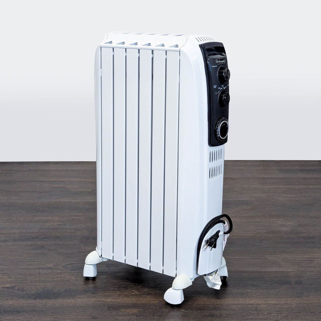 DeLonghi Oil-Filled Radiator Heater with Adjustable Thermostat