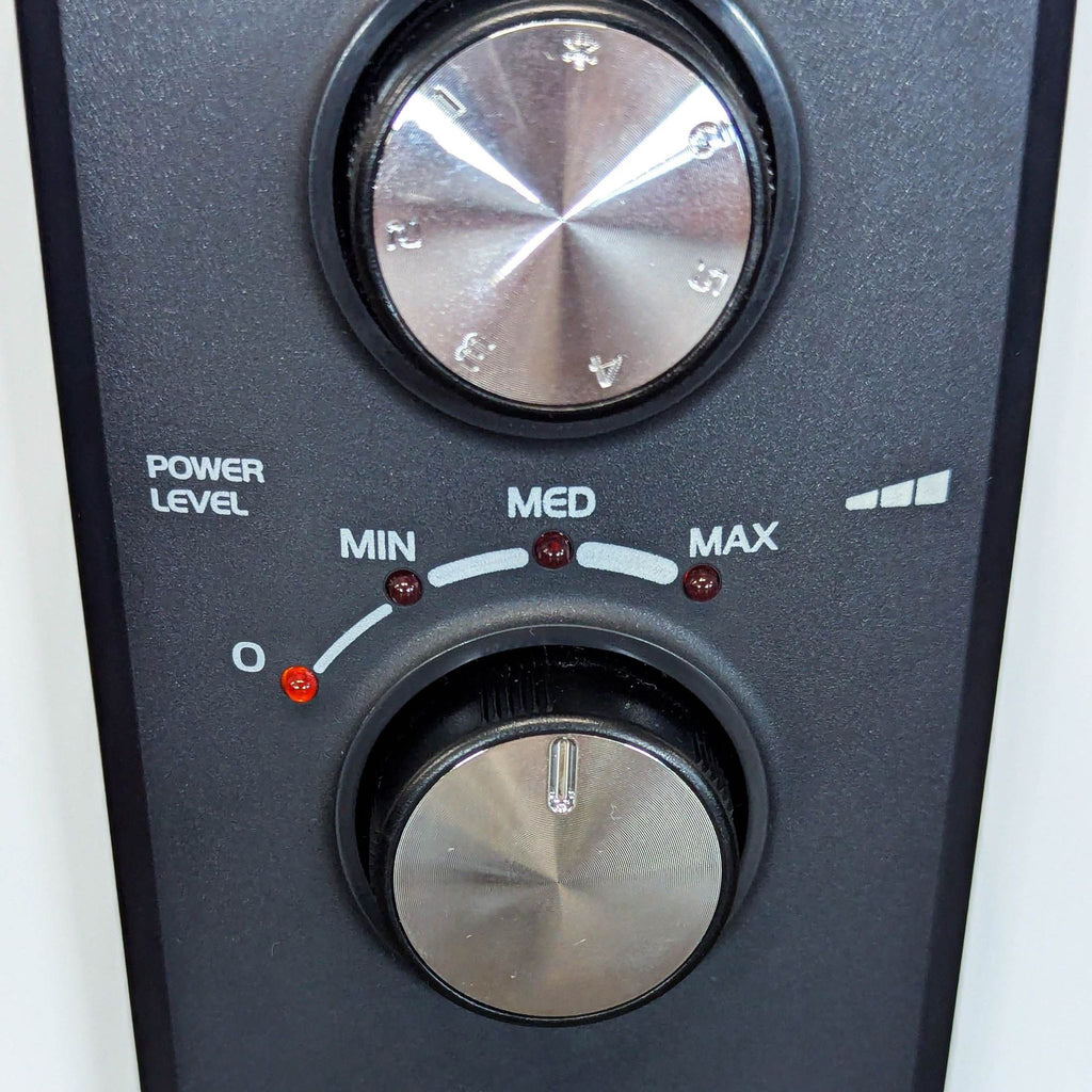 DeLonghi Oil-Filled Radiator Heater with Adjustable Thermostat