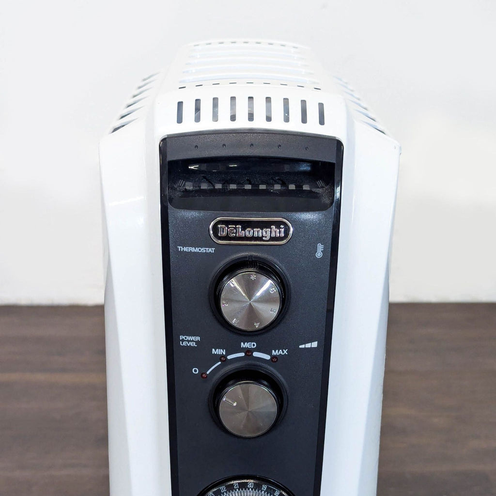 DeLonghi Oil-Filled Radiator Heater with Adjustable Thermostat