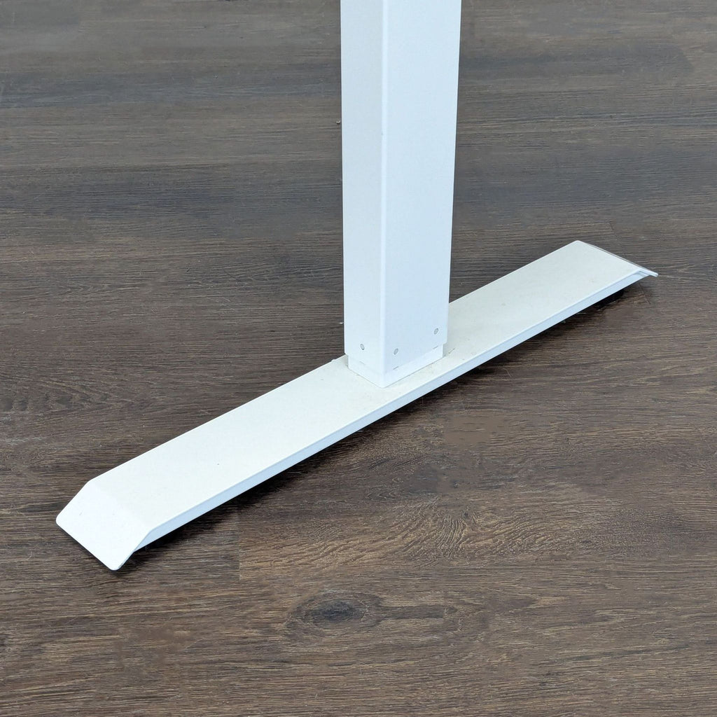 Flexispot Electric Height Adjustable Standing Desk with White Frame