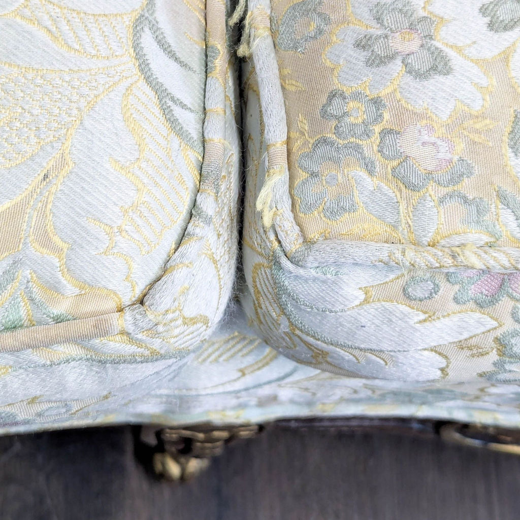 Hausske-Harlen 1981 Rococo Revival Carved Wood & Gilt Sofa