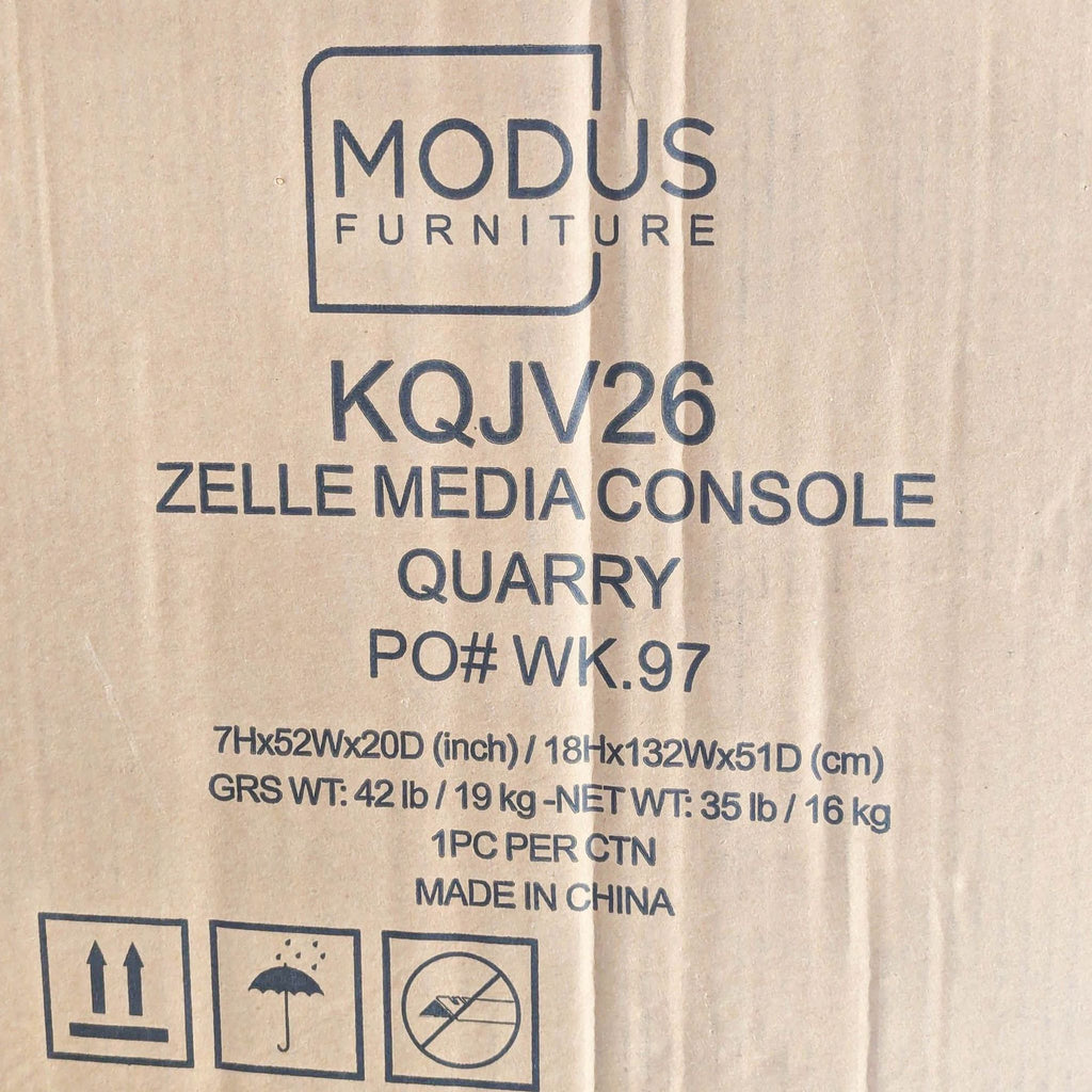 Latitude Run Zelle Media Console