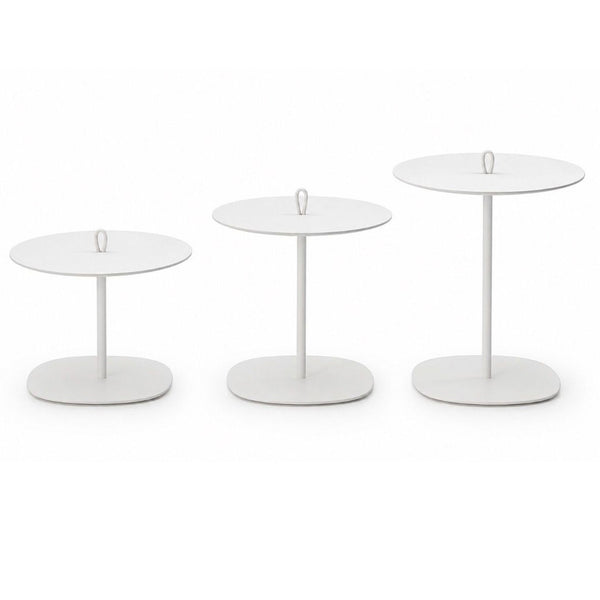 Modern side table by Paola Lenti with aluminum frame and a central rope handle, designed by Victor Carrasco.  