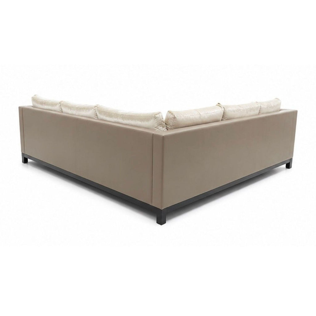 Holly Hunt Valerie sectional sofa, modern design, upholstered in light fabric, L-shaped configuration, 2015 edition.  