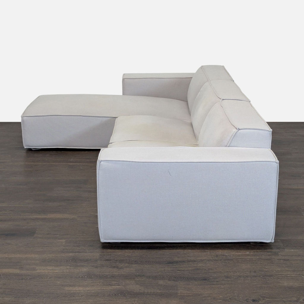 Rove Concepts Porter Sectional, Reg price $2040, Year: 2022, Slight pilling that can be removed with a sweater shaver.
Rove Concepts Porter Sectional, Reg price $2040, Year: 2022, Slight pilling that can be removed with a sweater shaver.
Rove Concept