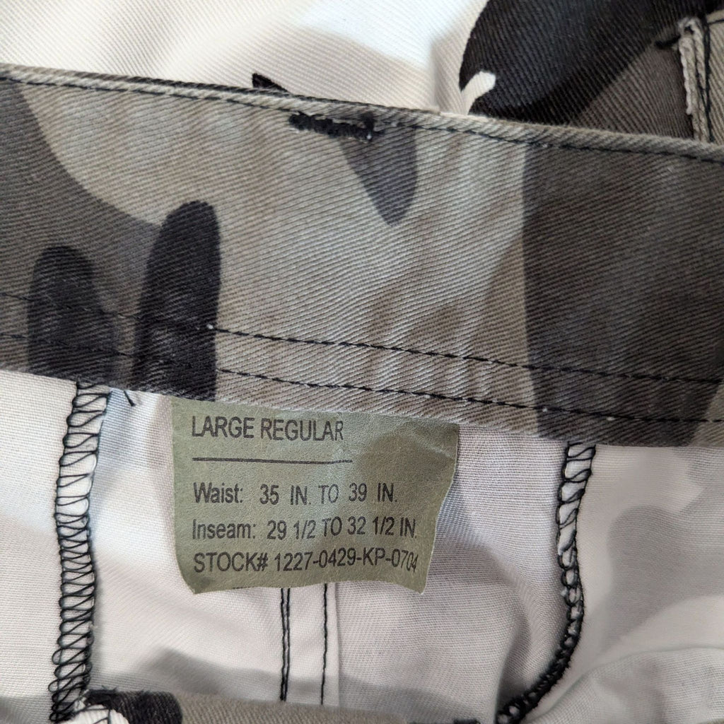 Men's Camo Cargo Pants Large Regular Waist 35-39 In Inseam 29.5-32.5 In