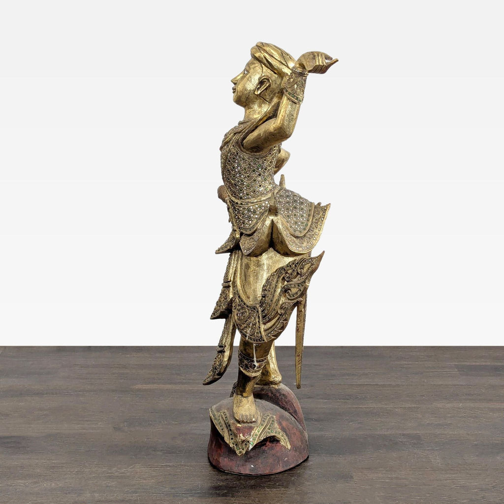 Baan Tawai Thailand hand carved / decorated teak ca 2005 (1of 2)