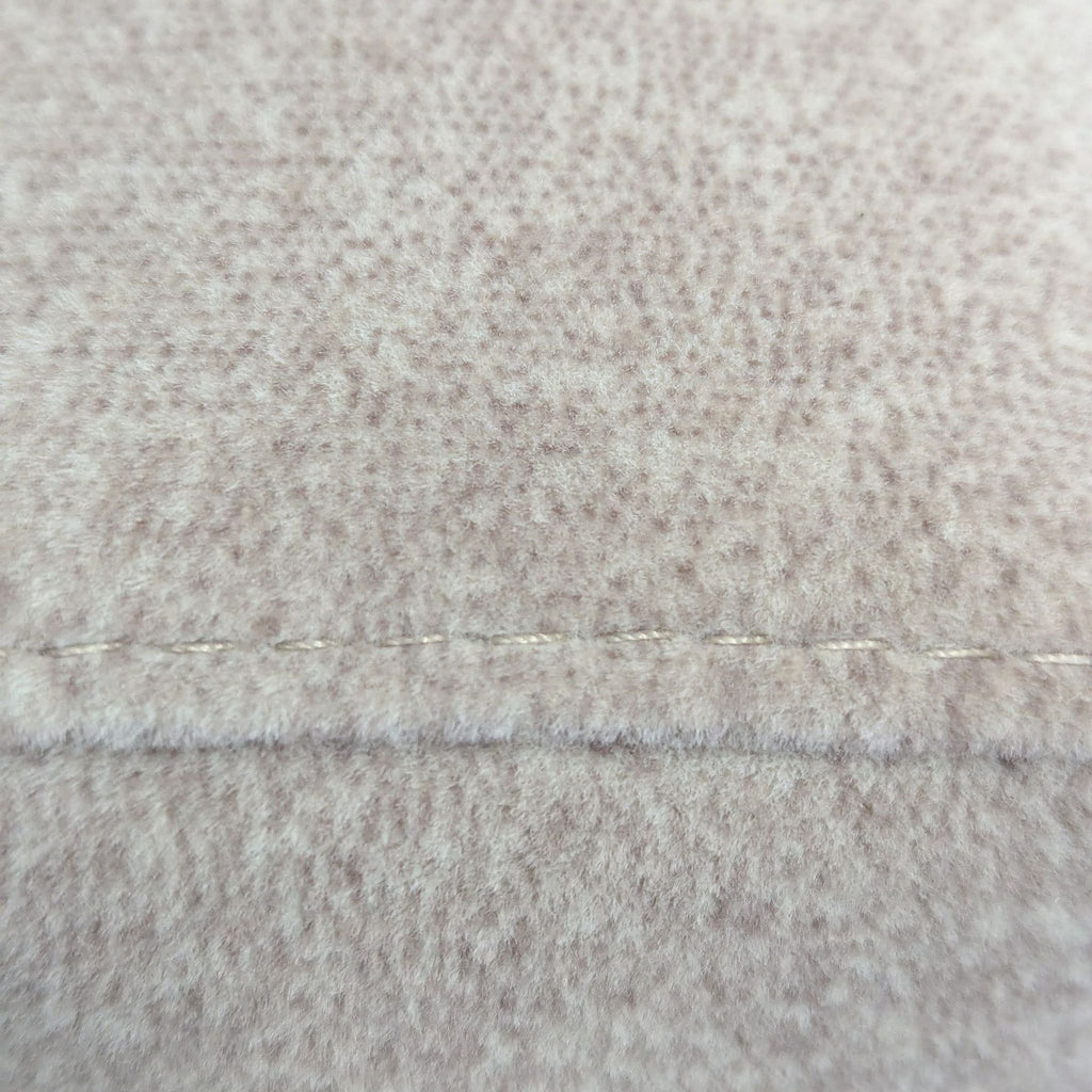1070911