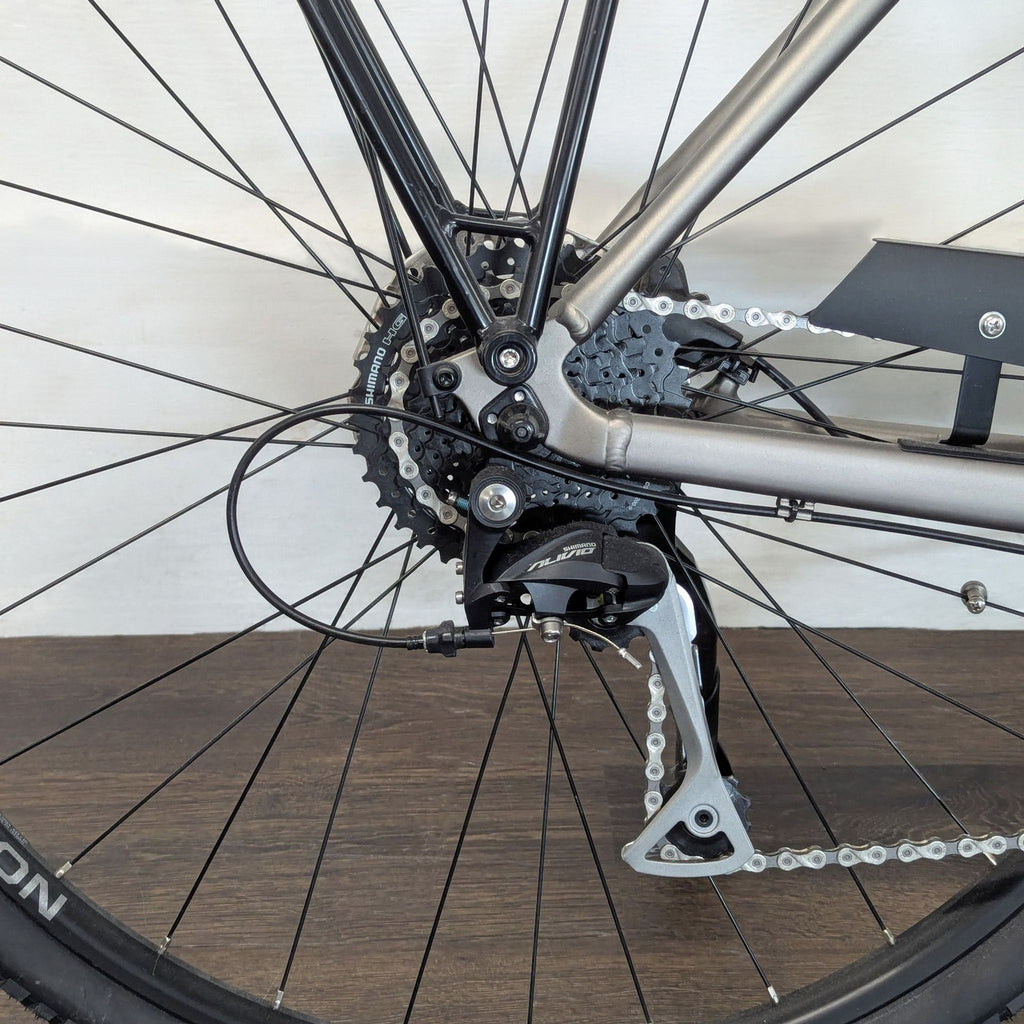Trek Electric Hybrid Bike with Rack and Fenders - Great Condition