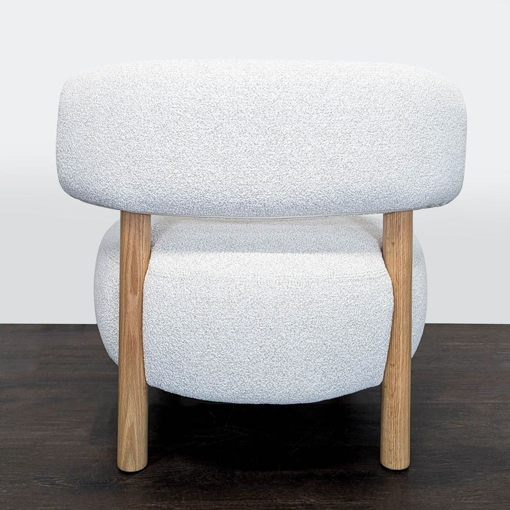 Ikea
Stockholm 2025 Armchair
Original Price $400
Perfect Condition
https://www.ikea.com/us/en/p/stockholm-2025-armchair-djurmo-gray-white-40594754/