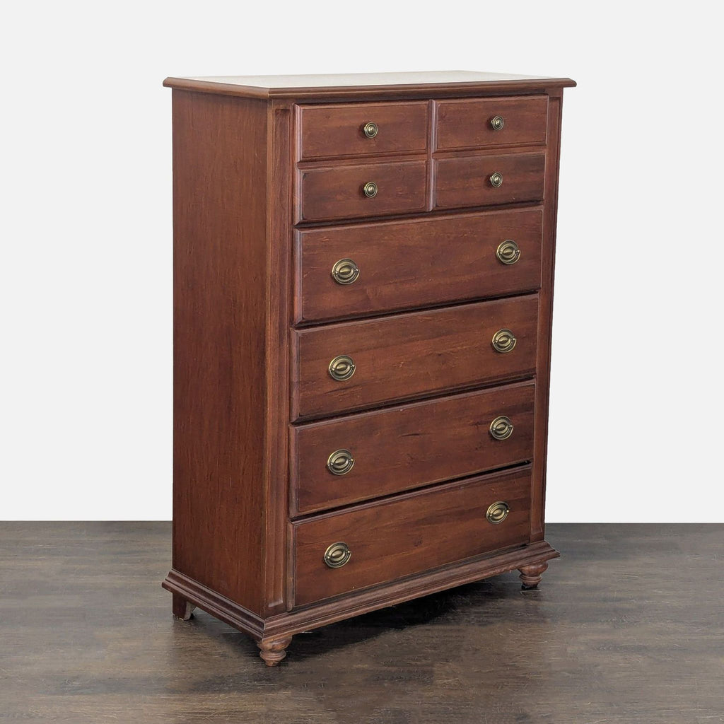 Broyhill Wooden Dresser with 5 Drawers, Classic Chestnut Finish