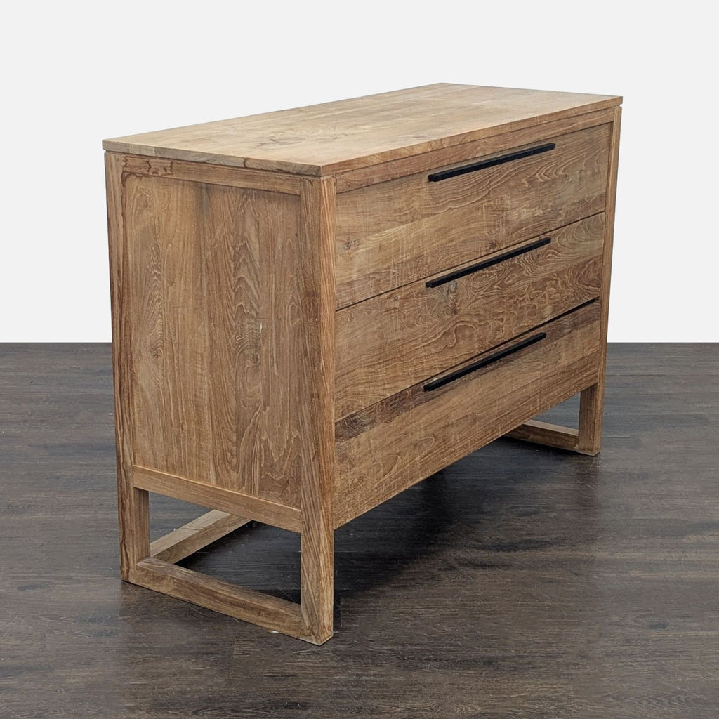 I apologize, but there are no images provided for me to describe. Please upload the images, and I’ll create the alt text for you.