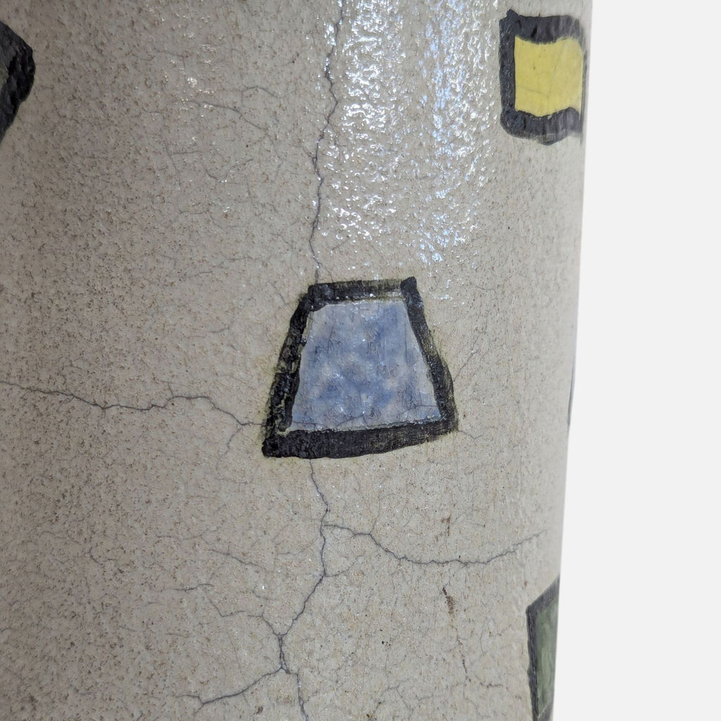 Stylish Table Lamp with Patterned Ceramic Base and Linen Shade