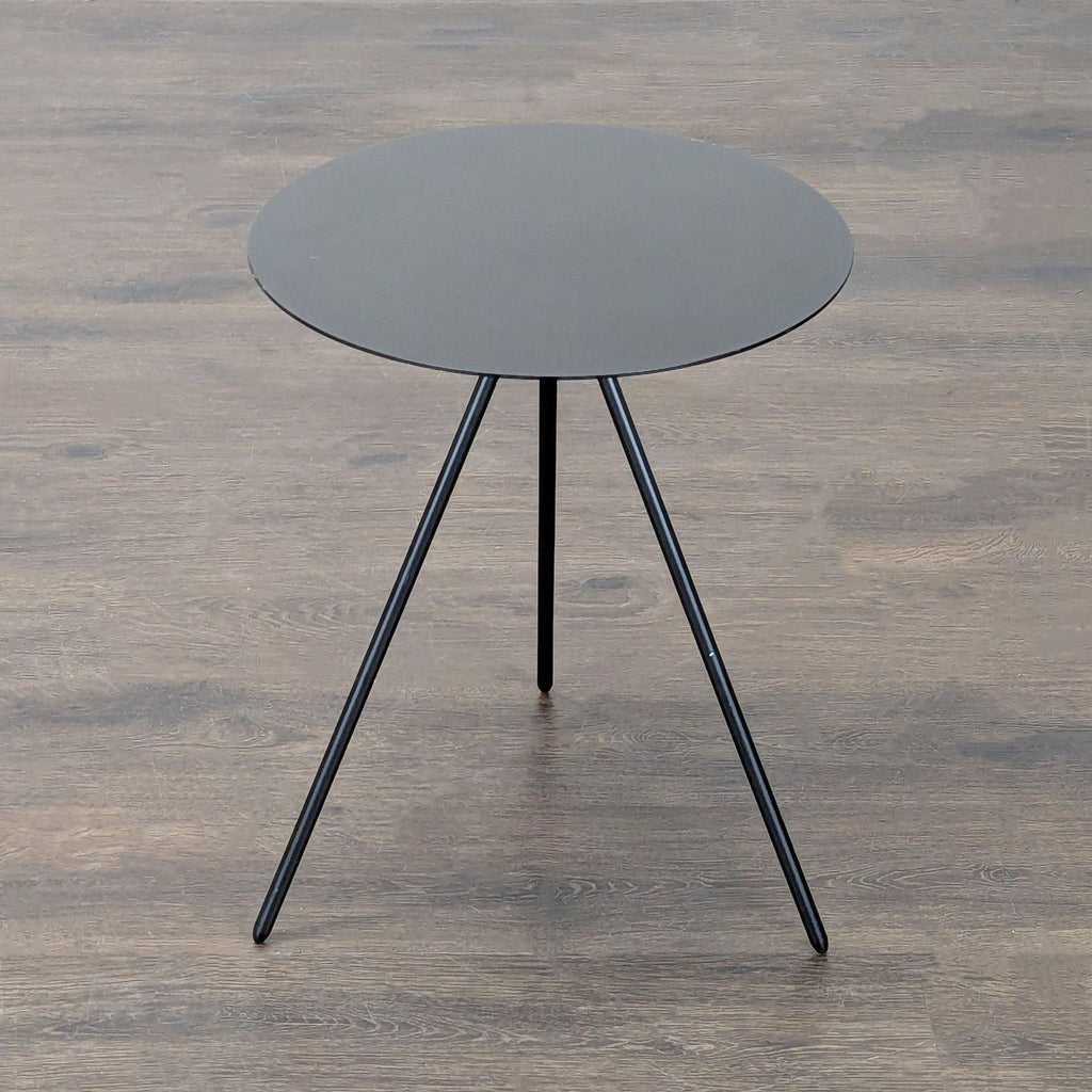 EQ3 Tripod Metal Accent Table