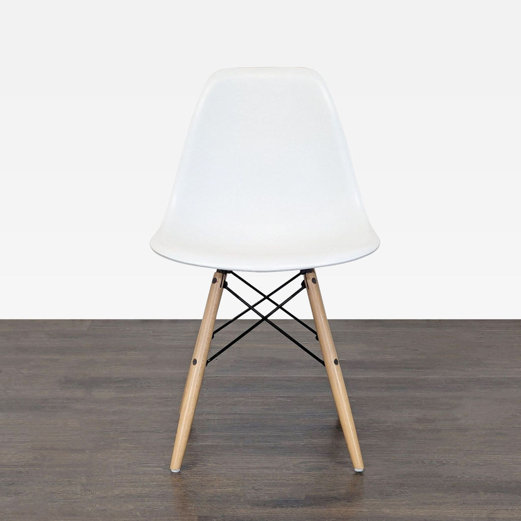 Molded Eiffel Dining Chair