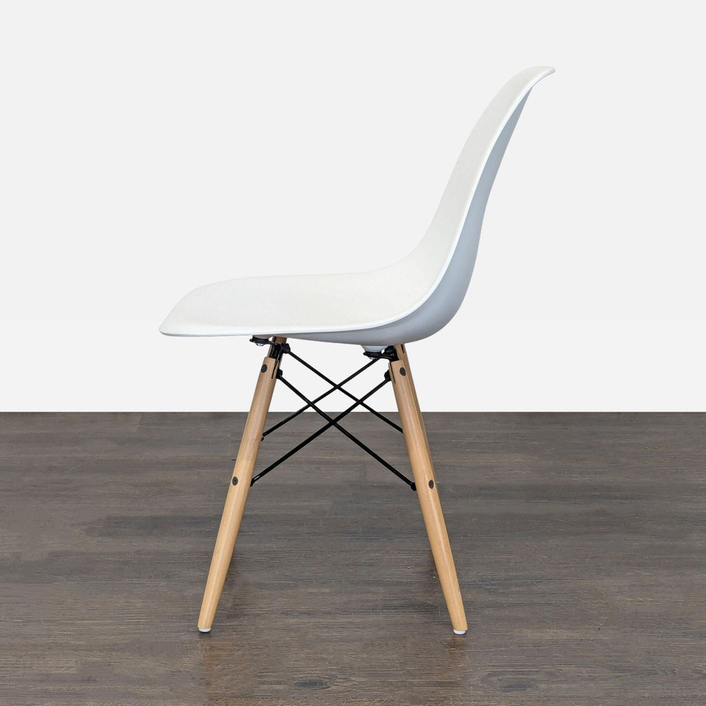 Molded Eiffel Dining Chair