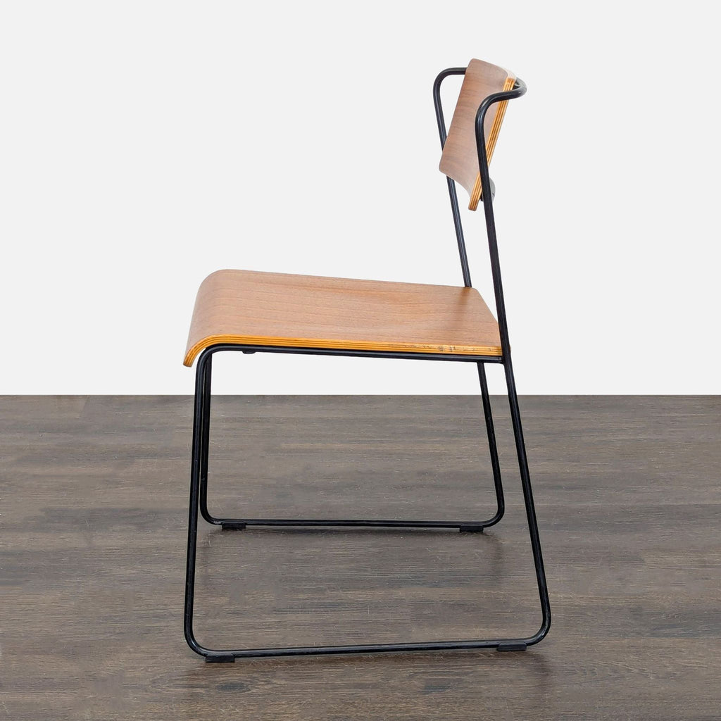 m.a.d. Transit Dining Chair