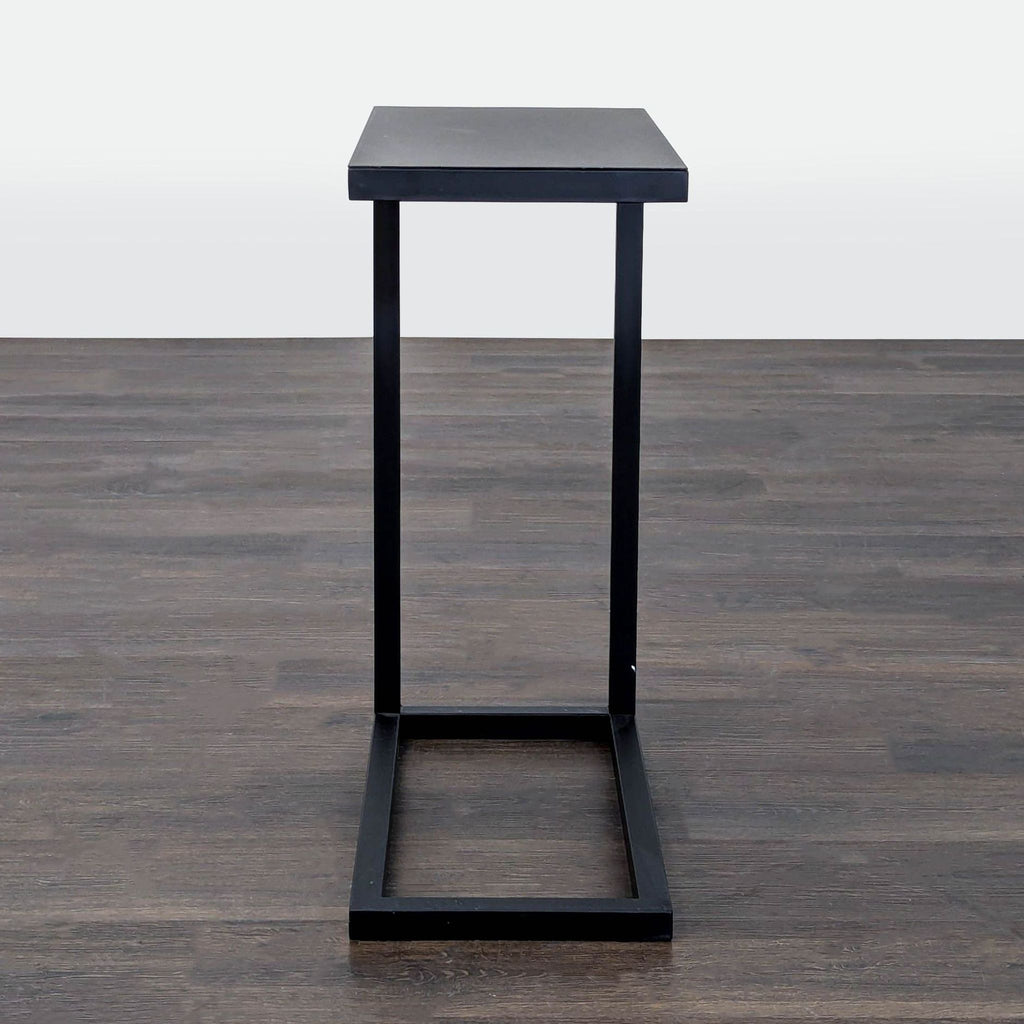 Crate & Barrel Metal CAC Avenue C Table