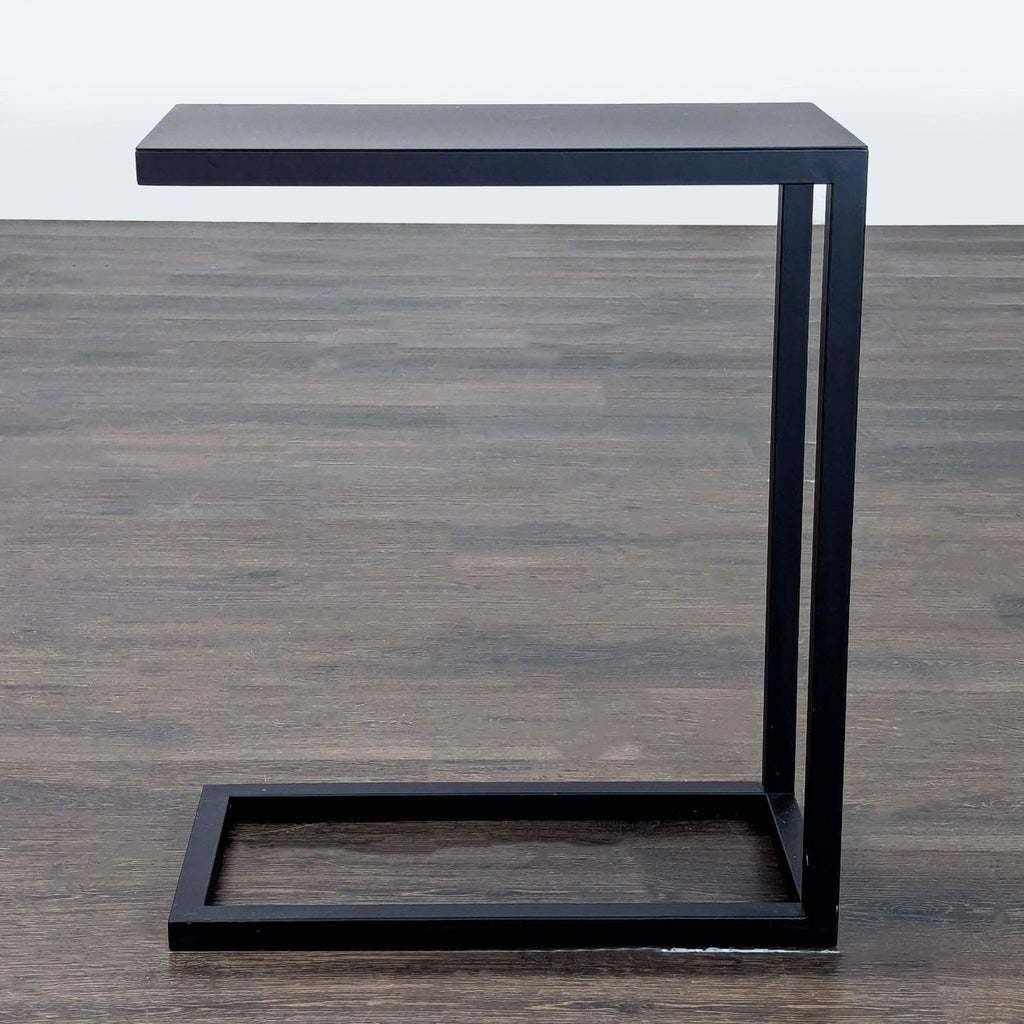 Crate & Barrel Metal CAC Avenue C Table