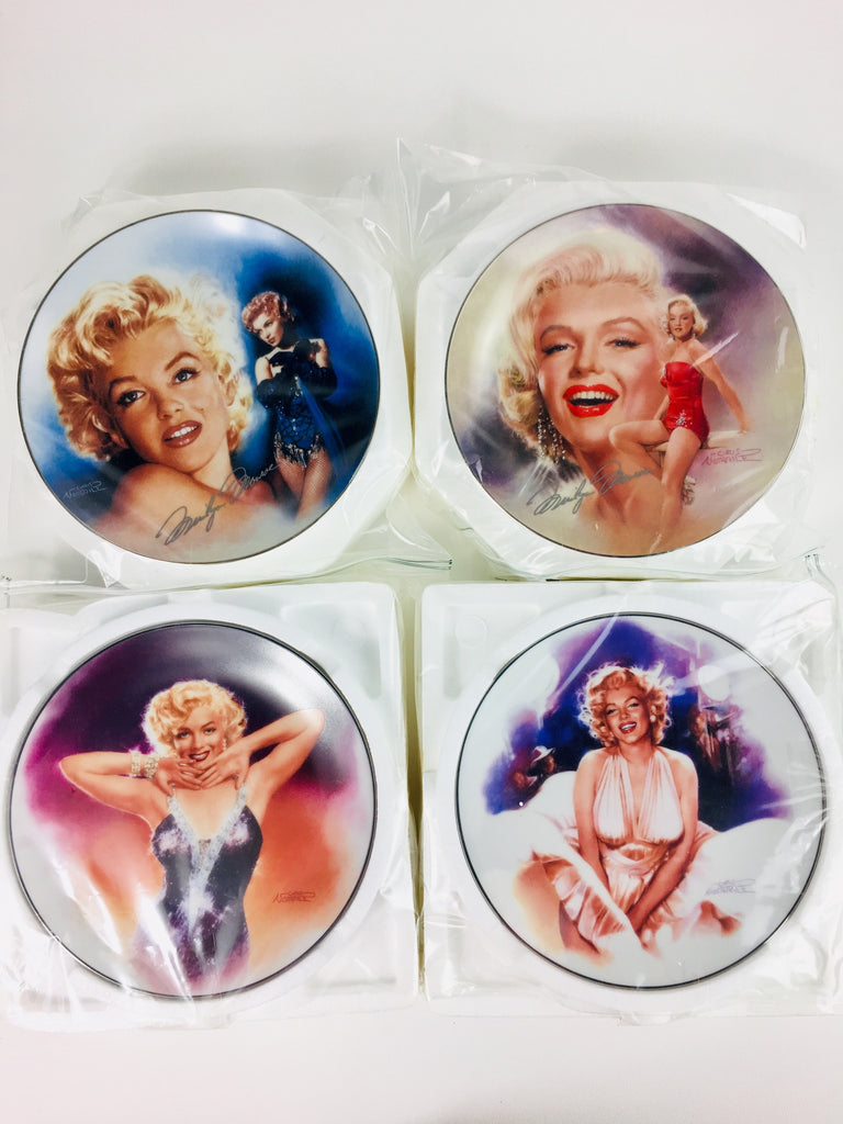Collection Of 28 Bradford Exchange Collector Plates Of Marilyn Monroe