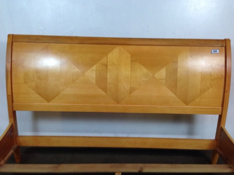 Contemporary Oak Veneer King Sleigh Bed Frame