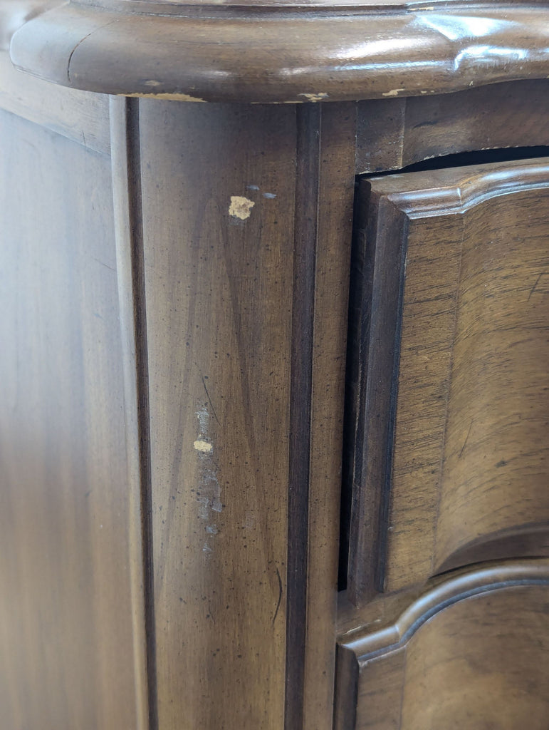 White Fine Furniture Dresser