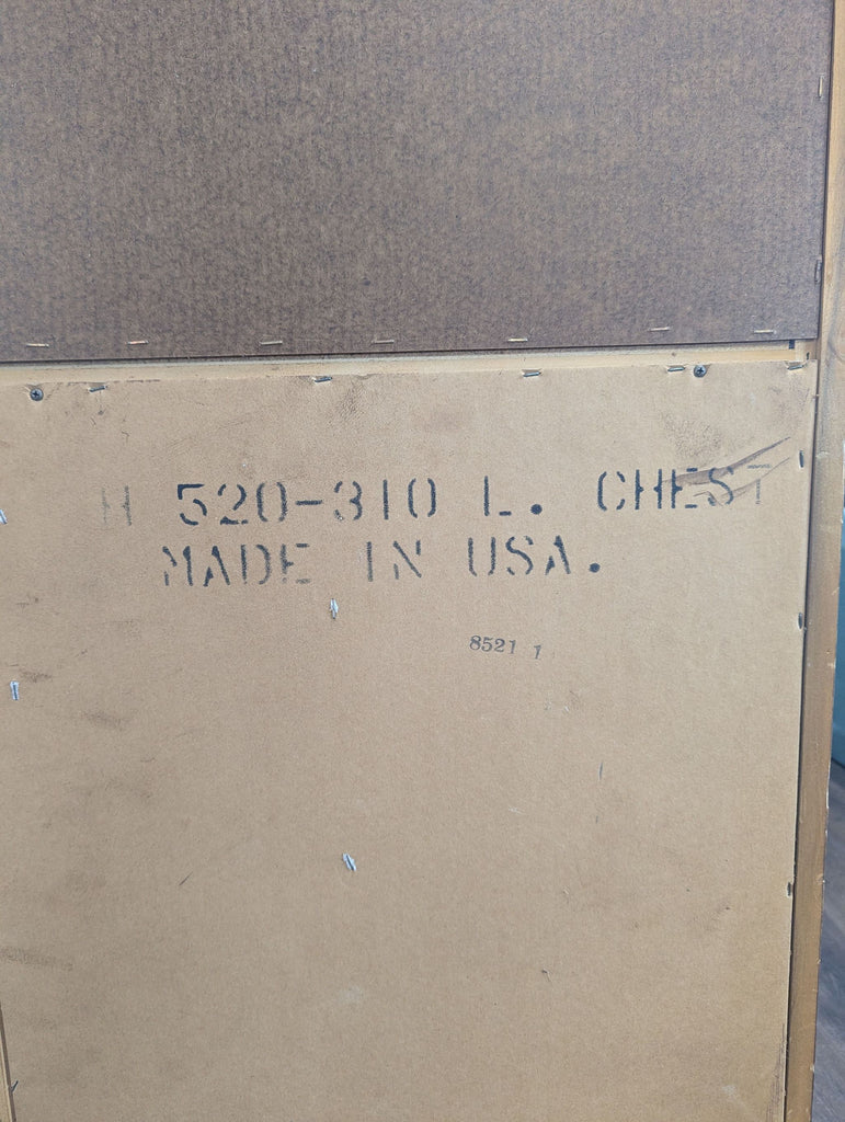 1069439