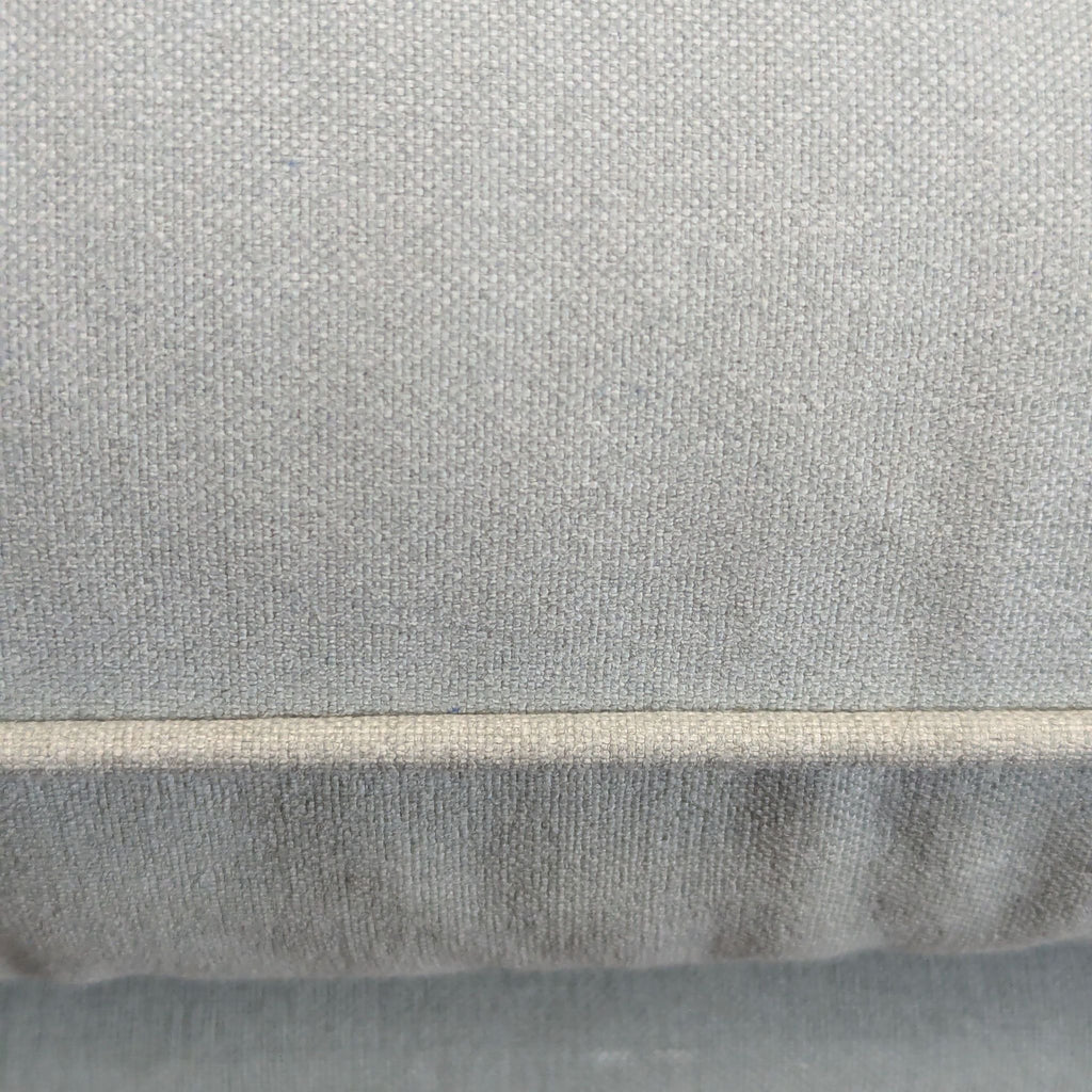 1069672
